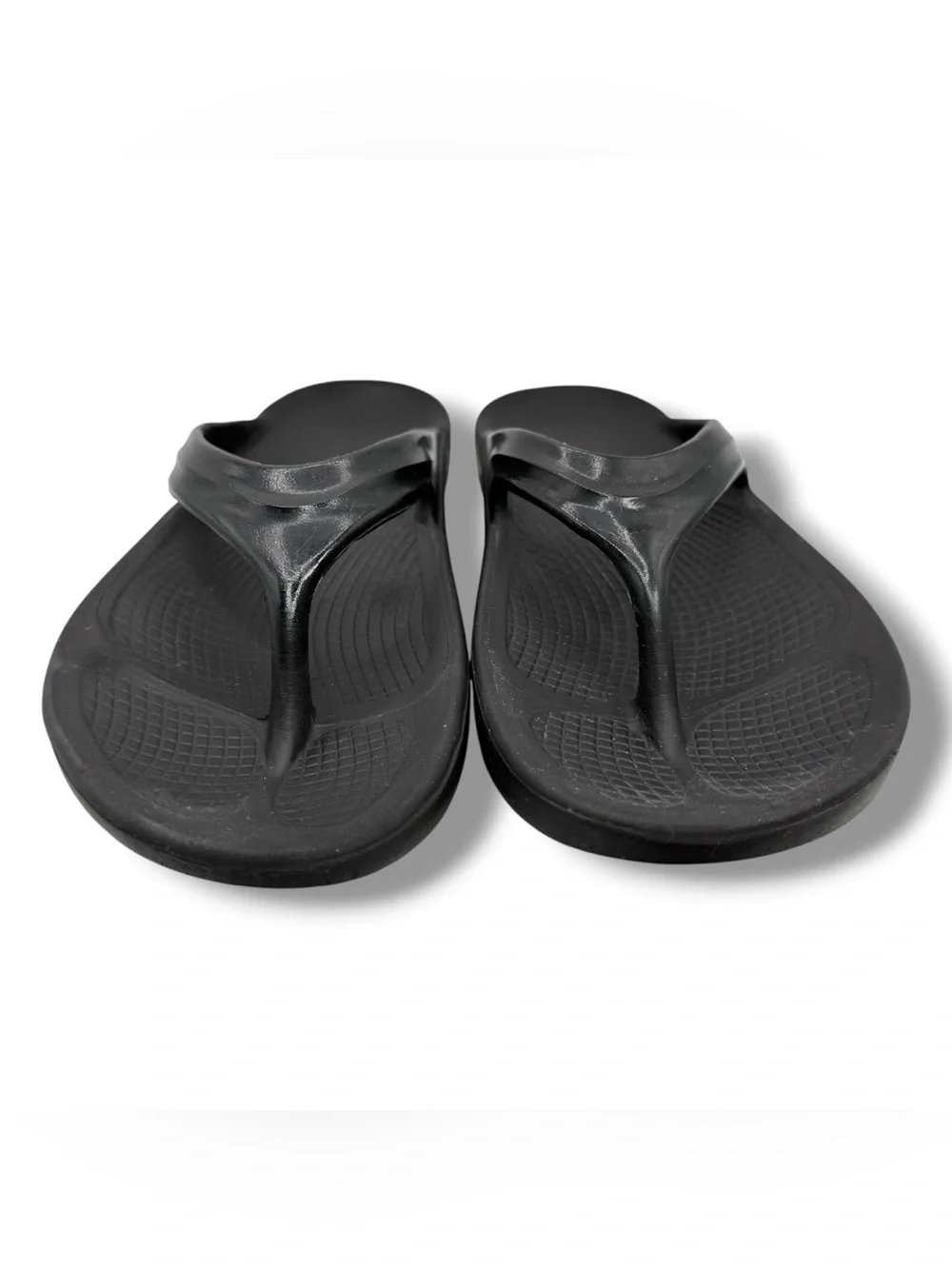 OOFOS OOlala Women’s Recovery Sandals Size 7 Black OOfoam Comfort Thong